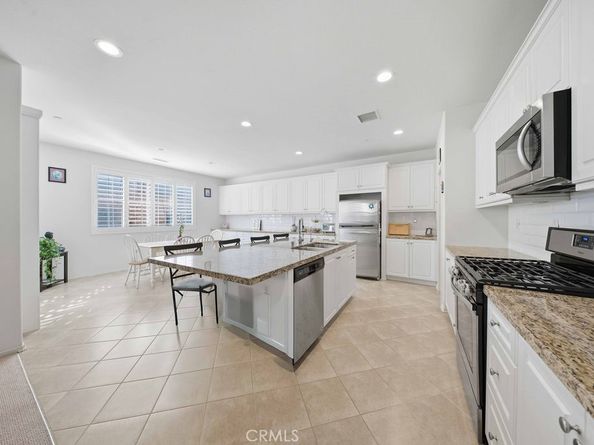 4043 S Inglenook, Ontario CA 91761