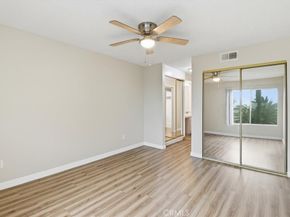 1517 E Garfield 32, Glendale CA 91205