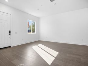 689 Beacon, Irvine CA 92618