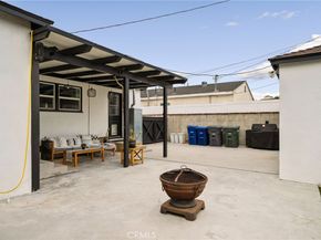 5523 Lakewood Boulevard, Lakewood CA 90712