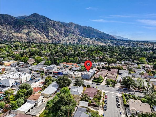 1836 N Allen, Pasadena CA 91104