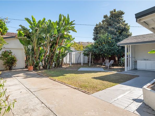 1314 S Mountain View, Pomona CA 91766