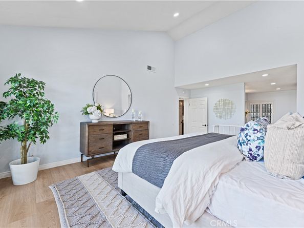 17 Verde, Irvine CA 92612