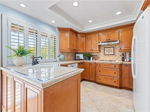 17 Verde, Irvine CA 92612