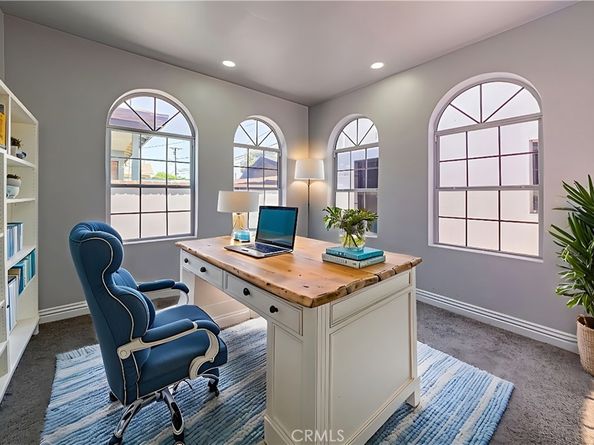 5334 S Victoria Avenue, Los Angeles CA 90043