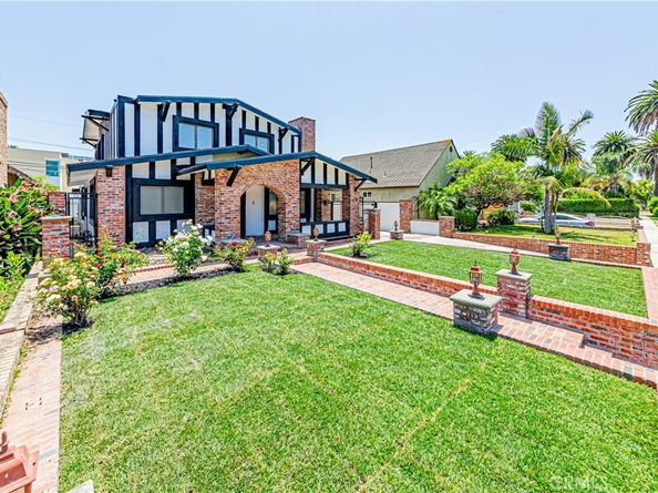 5334 S Victoria Avenue, Los Angeles CA 90043