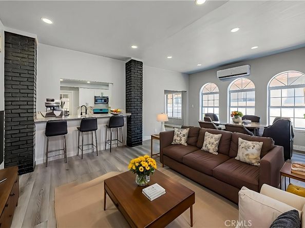 5334 S Victoria Avenue, Los Angeles CA 90043