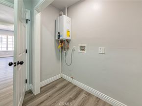 5334 S Victoria Avenue, Los Angeles CA 90043