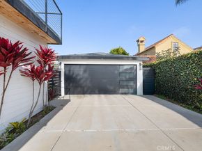 236 Camellia Lane, Costa Mesa CA 92627