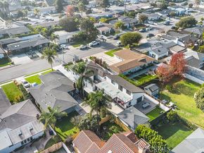 236 Camellia Lane, Costa Mesa CA 92627