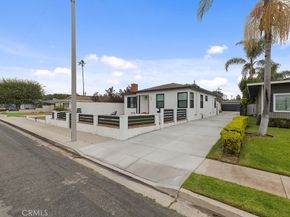 236 Camellia Lane, Costa Mesa CA 92627