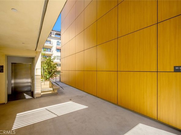 217 S Marengo 304, Pasadena CA 91101