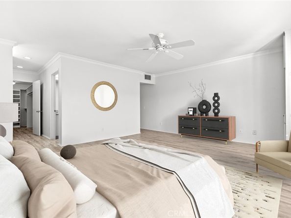 14804 Magnolia 6, Sherman Oaks CA 91403