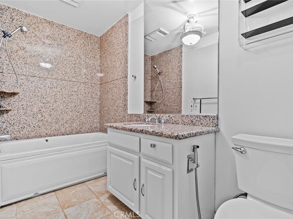 14804 Magnolia 6, Sherman Oaks CA 91403