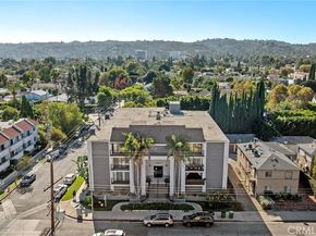 14804 Magnolia 6, Sherman Oaks CA 91403