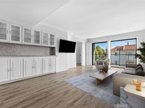 14804 Magnolia 6, Sherman Oaks CA 91403