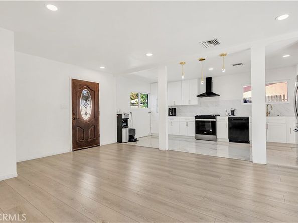 11200 Amestoy, Granada Hills CA 91344