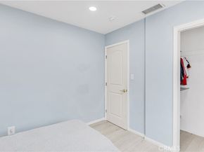 11200 Amestoy, Granada Hills CA 91344