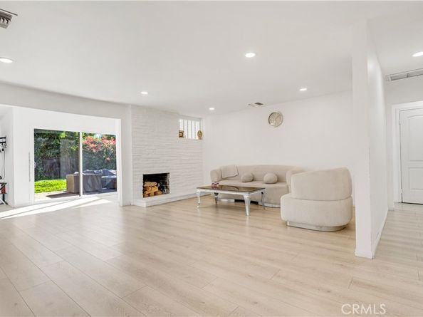 11200 Amestoy, Granada Hills CA 91344