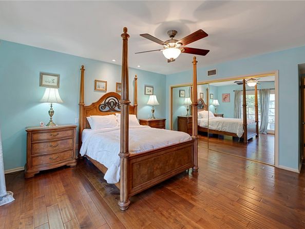 5406 Hazeltine Avenue, Sherman Oaks CA 91401