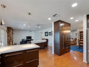 5406 Hazeltine Avenue, Sherman Oaks CA 91401