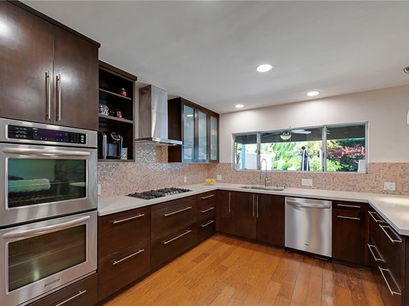 5406 Hazeltine Avenue, Sherman Oaks CA 91401