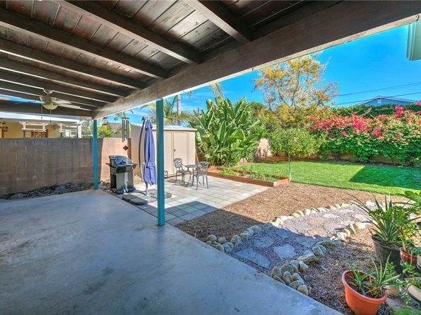 5406 Hazeltine Avenue, Sherman Oaks CA 91401