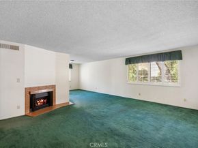 9555 Via Venezia, Burbank CA 91504