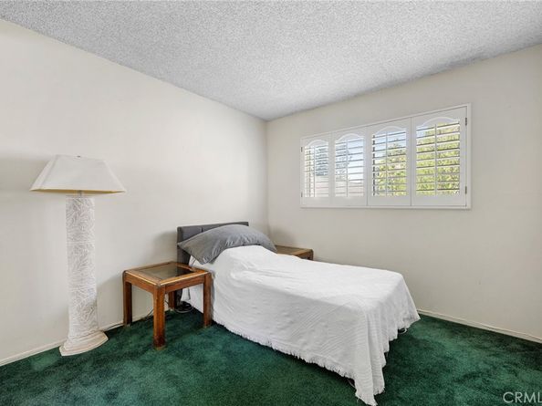 9555 Via Venezia, Burbank CA 91504
