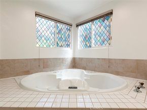 2644 E Chevy Chase Drive, Glendale CA 91206