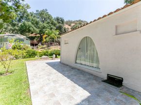 2644 E Chevy Chase Drive, Glendale CA 91206