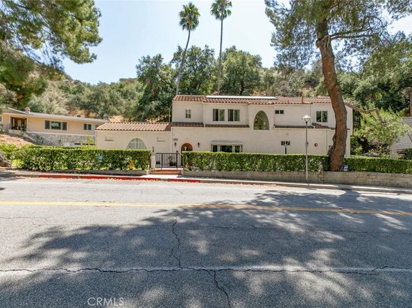 2644 E Chevy Chase Drive, Glendale CA 91206