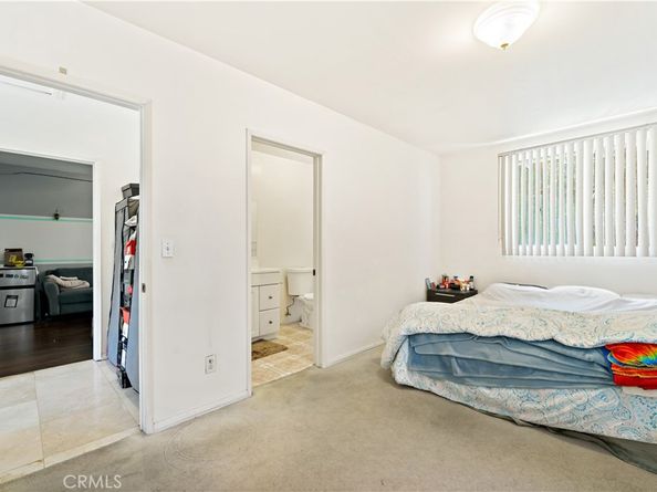 1438 Hillside Drive, Glendale CA 91208