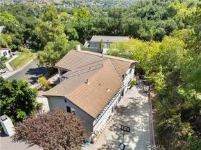 1438 Hillside Drive, Glendale CA 91208