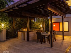2111 Rimcrest Drive, Glendale CA 91207