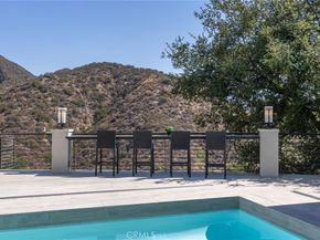 2111 Rimcrest Drive, Glendale CA 91207