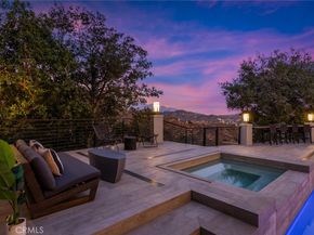 2111 Rimcrest Drive, Glendale CA 91207
