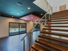 2111 Rimcrest Drive, Glendale CA 91207