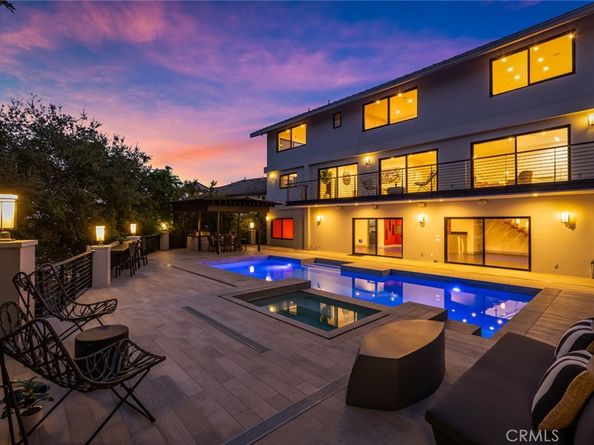 2111 Rimcrest Drive, Glendale CA 91207