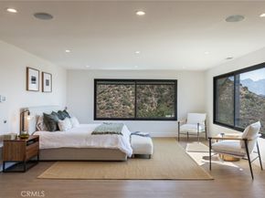 2111 Rimcrest Drive, Glendale CA 91207
