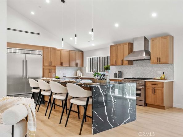 5503 Ventura Canyon Avenue, Sherman Oaks CA 91401