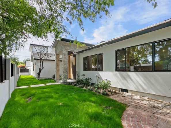 5503 Ventura Canyon Avenue, Sherman Oaks CA 91401