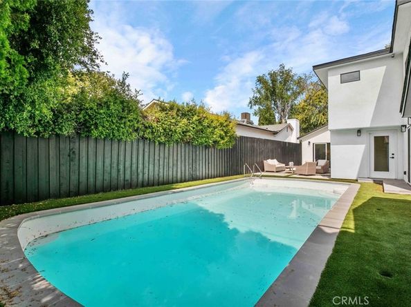 5503 Ventura Canyon Avenue, Sherman Oaks CA 91401