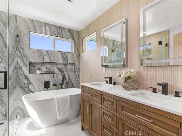 5503 Ventura Canyon Avenue, Sherman Oaks CA 91401