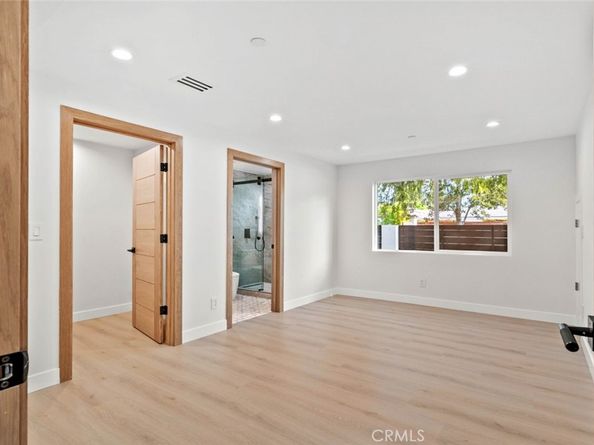 5503 Ventura Canyon Avenue, Sherman Oaks CA 91401