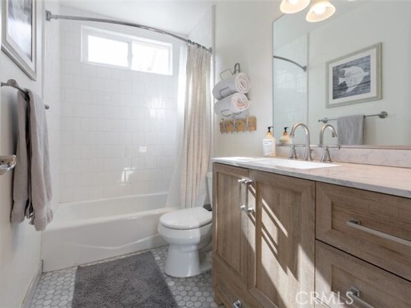 7151 Atheling Way, West Hills (los Angeles) CA 91307