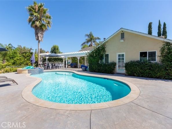 7151 Atheling Way, West Hills (los Angeles) CA 91307