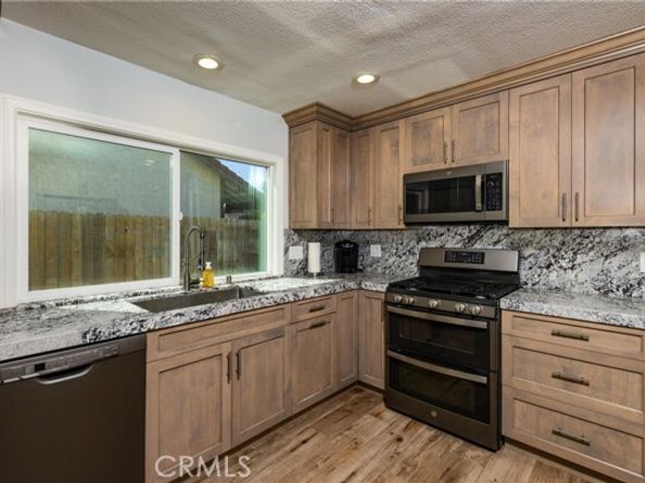 21992 Hoi Circle, Lake Forest (el Toro) CA 92630