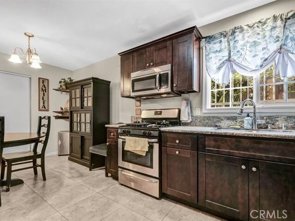 10316 S San Pedro Street, Los Angeles CA 90003