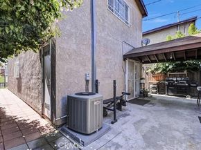 10316 S San Pedro Street, Los Angeles CA 90003